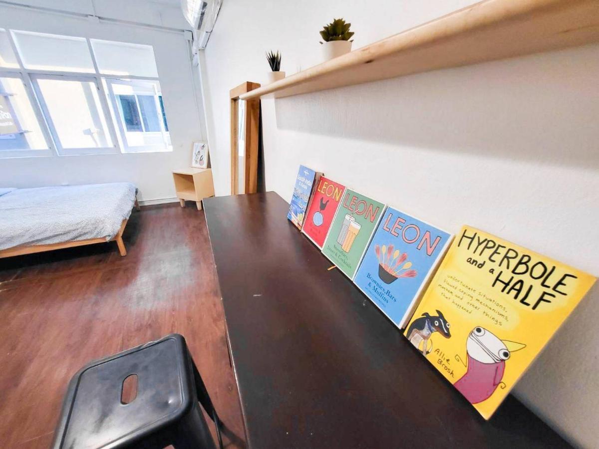 Cooper Hostel Bangkok Ngoại thất bức ảnh