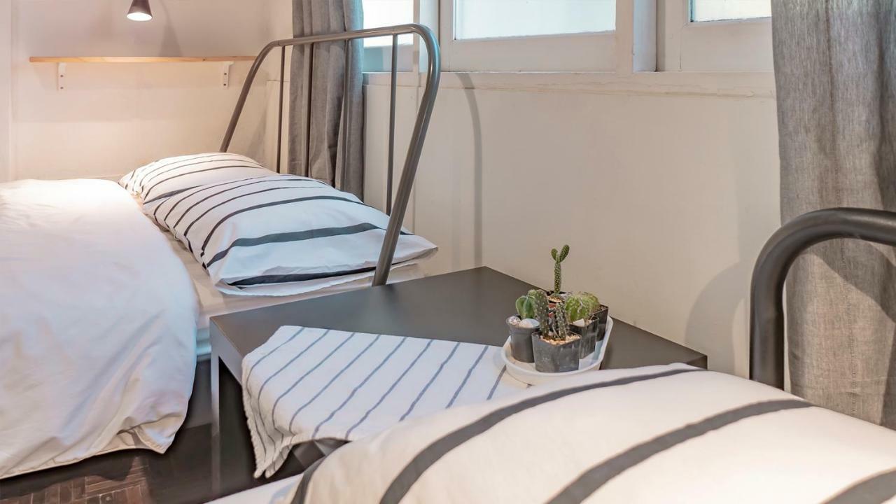 Cooper Hostel Bangkok Ngoại thất bức ảnh