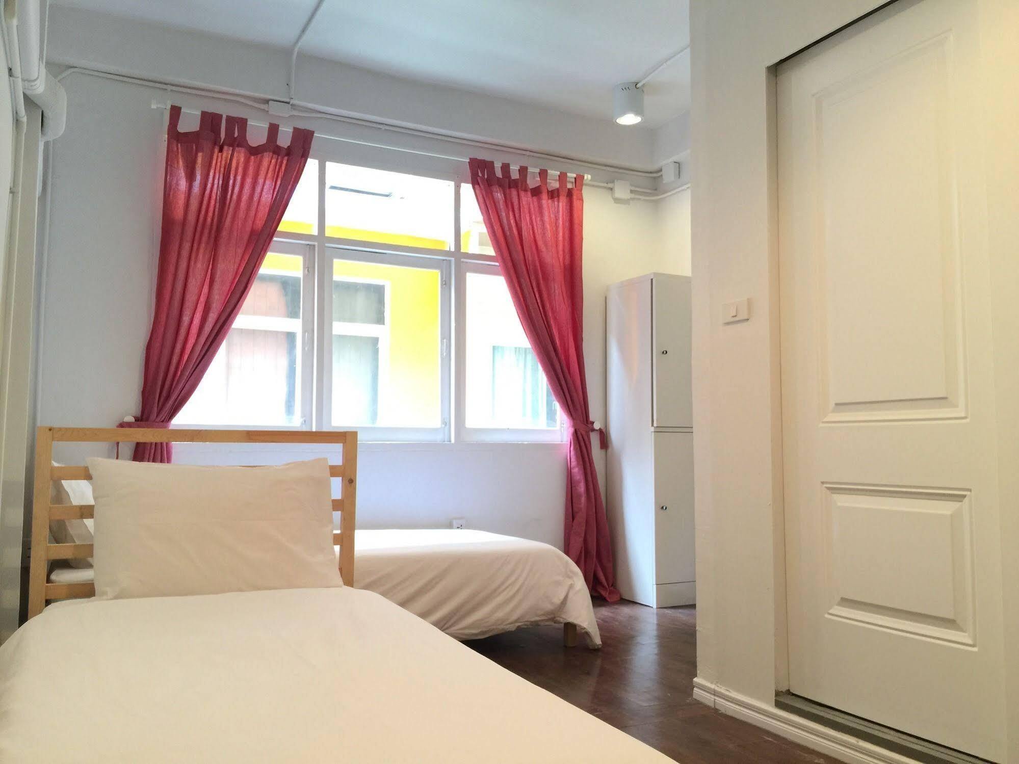 Cooper Hostel Bangkok Ngoại thất bức ảnh