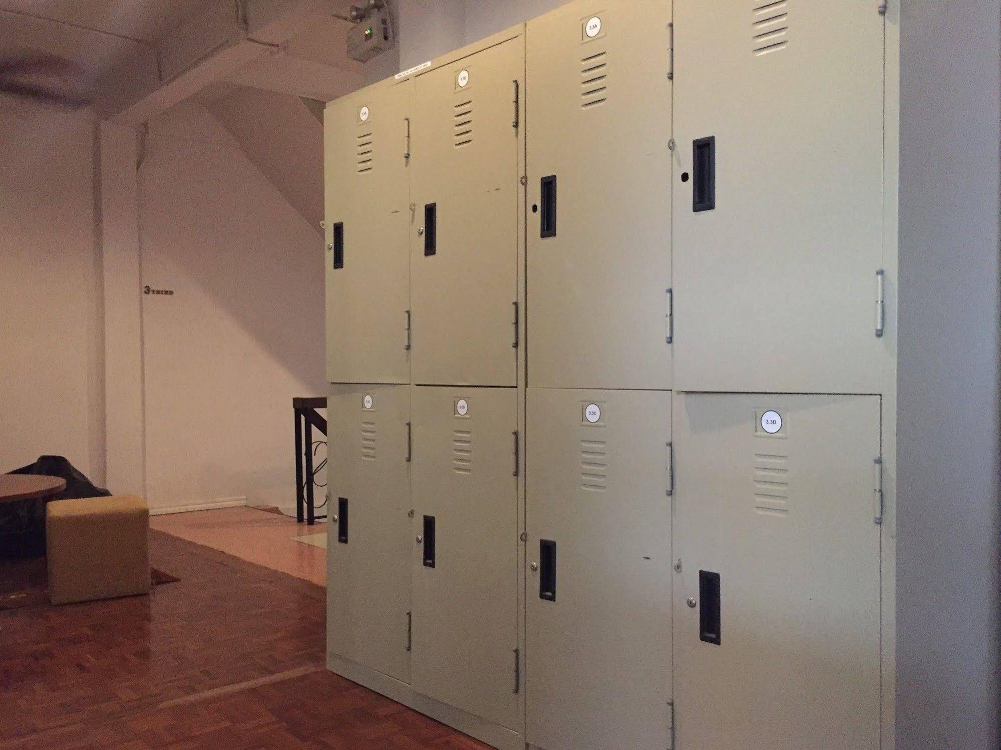 Cooper Hostel Bangkok Ngoại thất bức ảnh